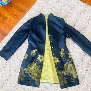Asian dinner overcoat Women’s Medium size